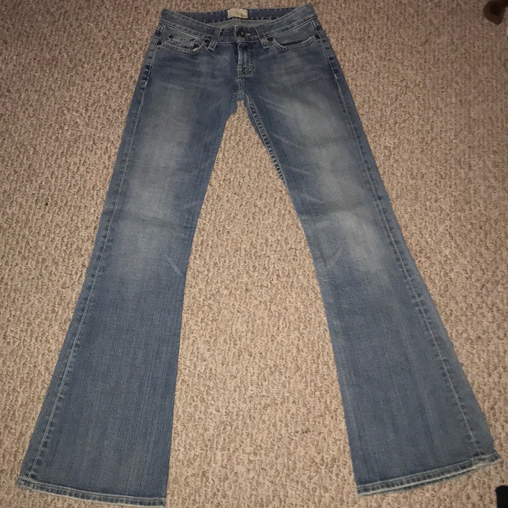 BKE size 25x32 women’s flare jeans
